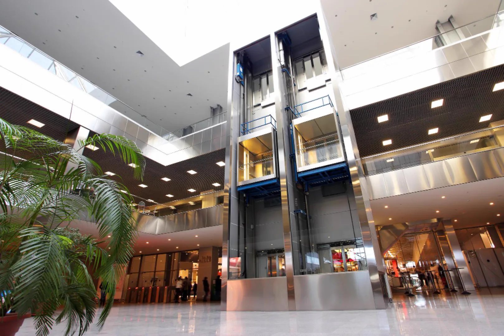 Discover the Best Elevator Manufacturer Company for Smart, Safe, and Reliable Lift Solutions